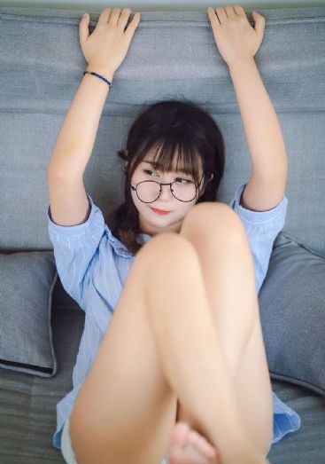 隔着超薄肉色丝袜进入97_BD韩语高清视频播放